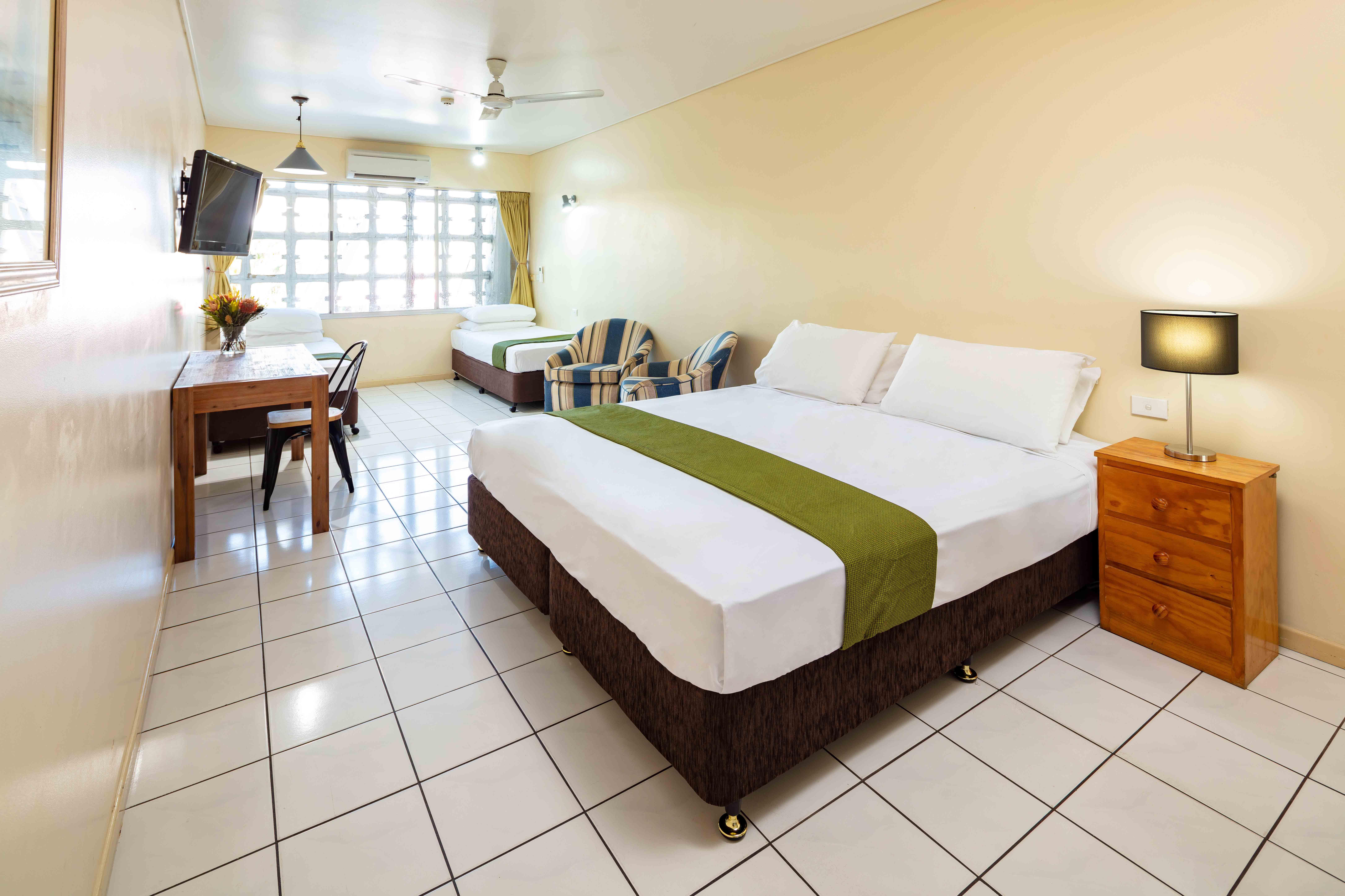 Hides Hotel Кернс Екстериор снимка