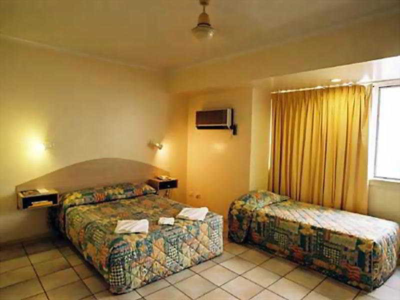 Hides Hotel Кернс Екстериор снимка
