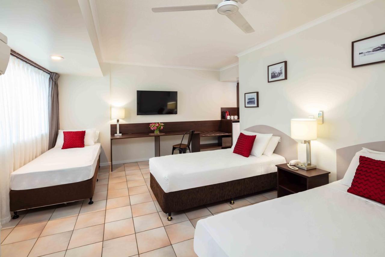 Hides Hotel Кернс Екстериор снимка