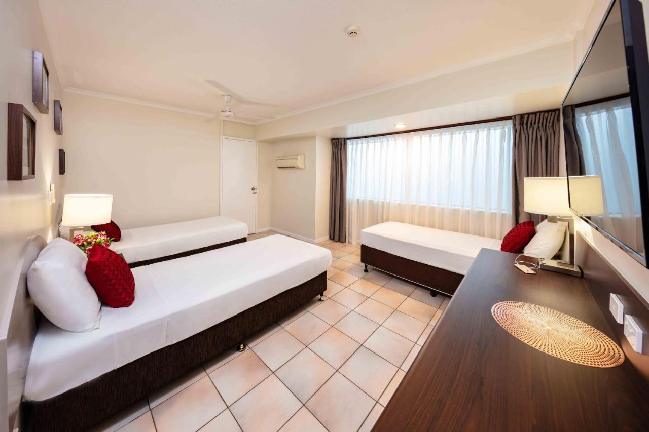 Hides Hotel Кернс Екстериор снимка